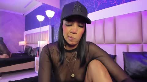 Snapshot of miakarsson chatting on May 2026 07:59:02 AM Mia online show from May 2026 07:59:02 AM