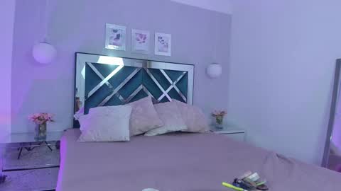 Snapshot of miakhalifa_7 chatting on March 2025 11:36:02 AM Mia Khalifa online show from March 2025 11:36:02 AM