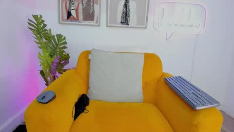 Snapshot of miakhalifa_7 chatting on September 2025 03:50:02 AM Mia Khalifa online show from September 2025 03:50:02 AM