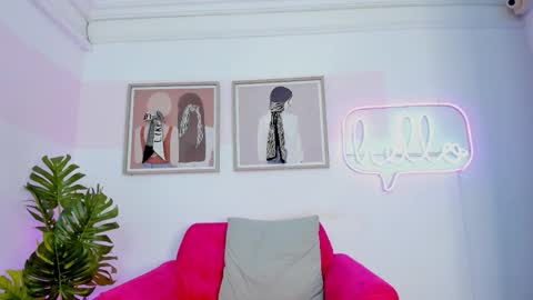 Mia Khalifa online show from September 2025 03:30:02 AM