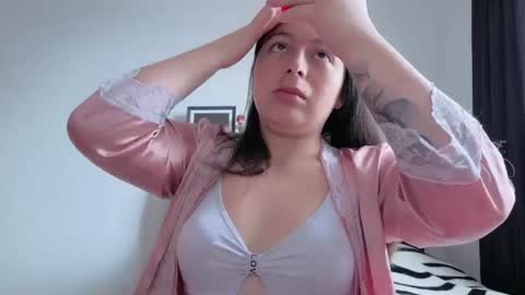 miakimky online show from October 2025 04:41:01 PM