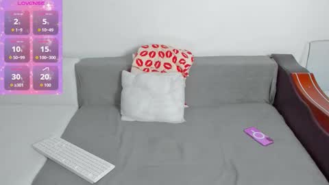 Mia Kittyy online show from September 2025 12:46:02 AM