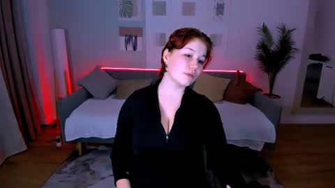 Snapshot of mialacrice chatting on June 2026 06:45:02 PM mialacrice online show from June 2026 06:45:02 PM