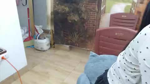 Snapshot of mialala205221 chatting on October 2025 03:42:02 AM Mia online show from October 2025 03:42:02 AM