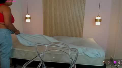 mialane3 online show from June 2026 11:43:02 AM
