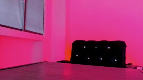 Mia Lenox online show from February 2025 08:21:01 PM