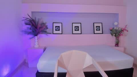 mialux5 online show from September 2025 03:33:01 PM