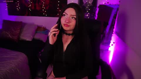Lili online show from July 2026 03:22:01 AM