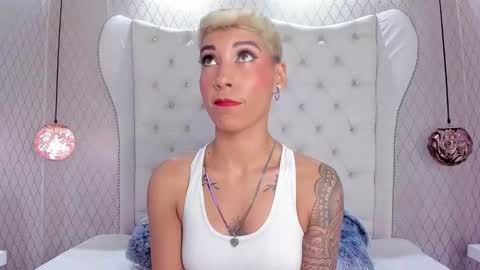 Mia Morgann online show from December 2024 02:45:01 PM