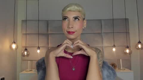 Mia Morgann online show from December 2024 12:34:02 PM