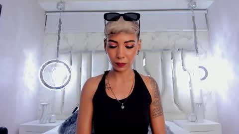 Mia Morgann online show from March 2025 04:06:02 PM