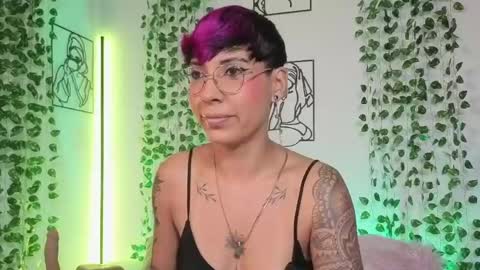 Snapshot of miamorgann chatting on May 2026 02:02:01 PM Mia Morgann online show from May 2026 02:02:01 PM