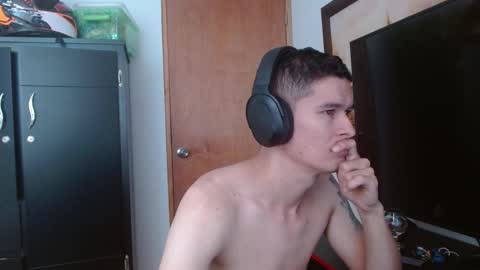 miaou_miaou online show from February 2025 02:04:02 PM