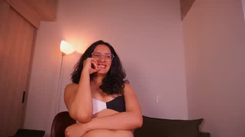 Snapshot of miaportman chatting on July 2026 02:59:01 AM MIAPORTMANN online show from July 2026 02:59:01 AM