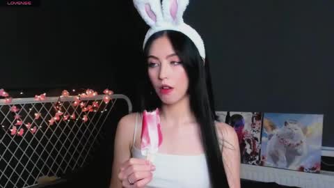 Liz online show from April 2026 06:54:02 PM