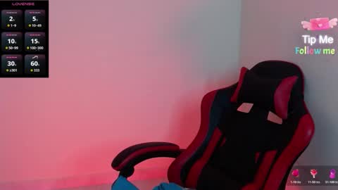 miarobinn_ online show from November 2025 09:31:01 AM