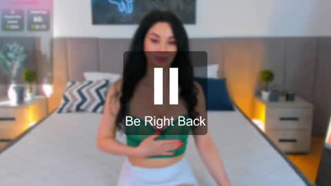 miarommano online show from February 2025 12:48:01 PM