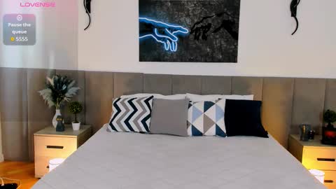 miarommano online show from September 2025 05:20:01 AM