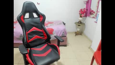 Snapshot of miasexi_hot11 chatting on April 2026 10:55:01 PM miasexi_hot11 online show from April 2026 10:55:01 PM