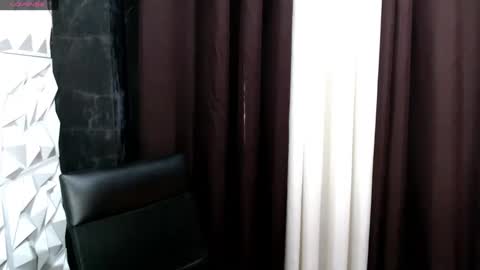 mia online show from March 2025 03:22:01 AM