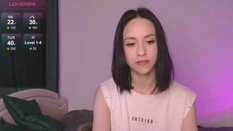 Snapshot of miasweetashoney chatting on September 2025 07:35:02 AM Mia online show from September 2025 07:35:02 AM