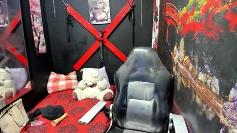 Mariana online show from September 2025 11:48:01 AM