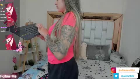 Snapshot of miavillalobos_ chatting on March 2025 09:33:02 AM Mia Villalobos online show from March 2025 09:33:02 AM