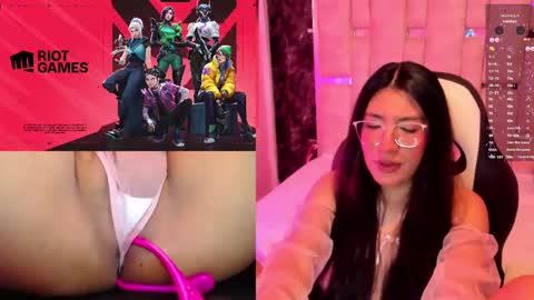 mia online show from December 2024 04:46:01 AM