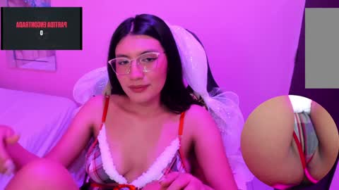 mia online show from December 2024 08:26:02 AM