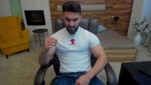 MicahLane online show from November 2025 05:28:02 AM