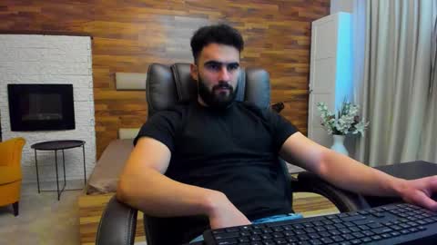 MicahLane online show from November 2025 05:53:02 AM