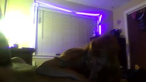 Snapshot of micandbri7482 chatting on May 2026 04:52:01 AM micandbri7482 online show from May 2026 04:52:01 AM
