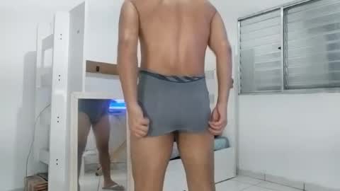 micarranox online show from October 2025 02:08:02 AM
