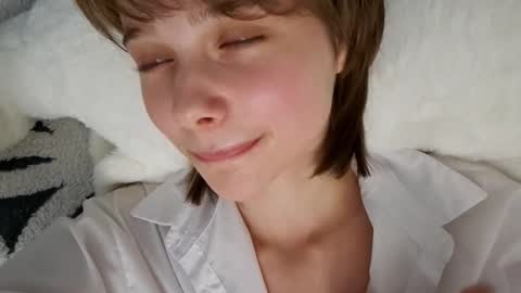 Snapshot of micasulejmanovski chatting on October 2025 05:25:02 PM Luna online show from October 2025 05:25:02 PM