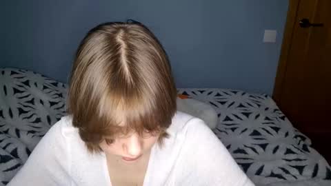 Snapshot of micasulejmanovski chatting on November 2025 01:23:02 PM Luna online show from November 2025 01:23:02 PM