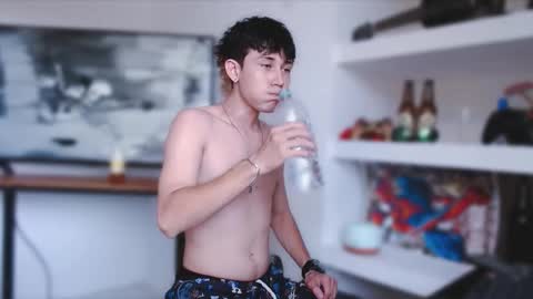 Snapshot of michaeel_blue chatting on November 2025 07:24:01 PM Michael online show from November 2025 07:24:01 PM