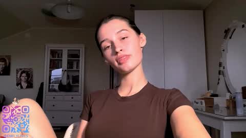 Snapshot of michael_pors chatting on October 2025 02:07:02 PM Emily online show from October 2025 02:07:02 PM