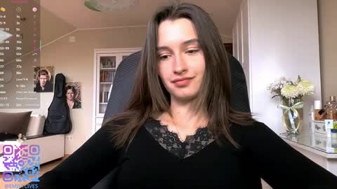 Emily online show from April 2026 02:22:02 PM