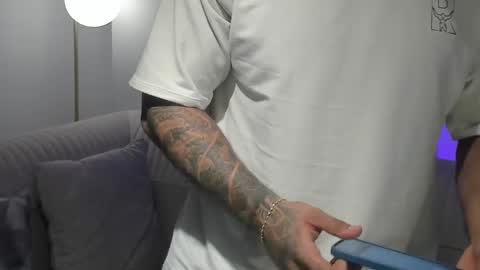 Michael Salens independent model online show from February 2025 10:29:02 AM