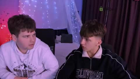 Your Michael online show from December 2025 08:27:02 PM