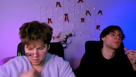 Snapshot of michael_strong_ chatting on February 2026 09:37:01 AM Your Michael online show from February 2026 09:37:01 AM