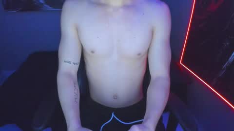 Michael online show from October 2025 04:33:01 PM