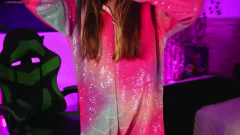 Michael Walkerr online show from February 2026 06:52:02 PM