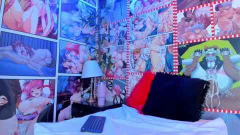 michel_lopez18 online show from December 2024 02:00:02 PM