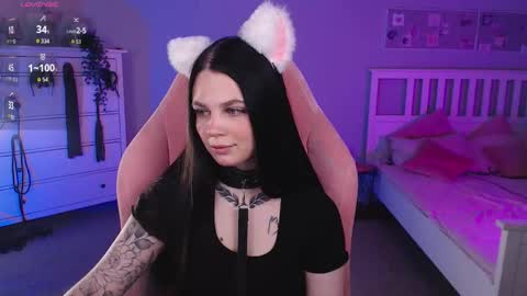 Kate online show from October 2025 01:04:02 AM