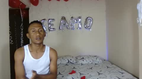 MichelandDavid online show from February 2025 12:19:01 AM