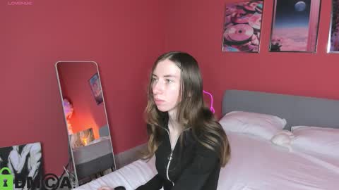 michele_mack online show from September 2025 02:33:02 AM