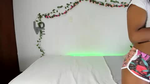 Michell online show from October 2025 11:03:02 PM