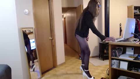 Snapshot of michelle209 chatting on November 2025 08:19:02 PM Michelle online show from November 2025 08:19:02 PM