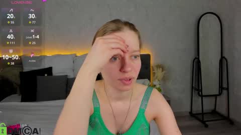 michelle_blond online show from February 2026 09:24:02 AM